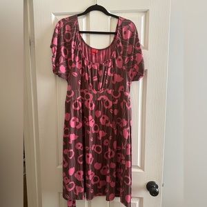 Elle dress size XL